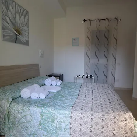 Casa de hóspedes Pratza Froria 3*