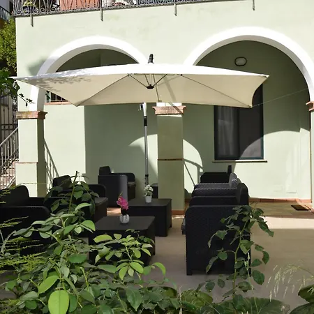 Gæstehus Pratza Froria Villasimius